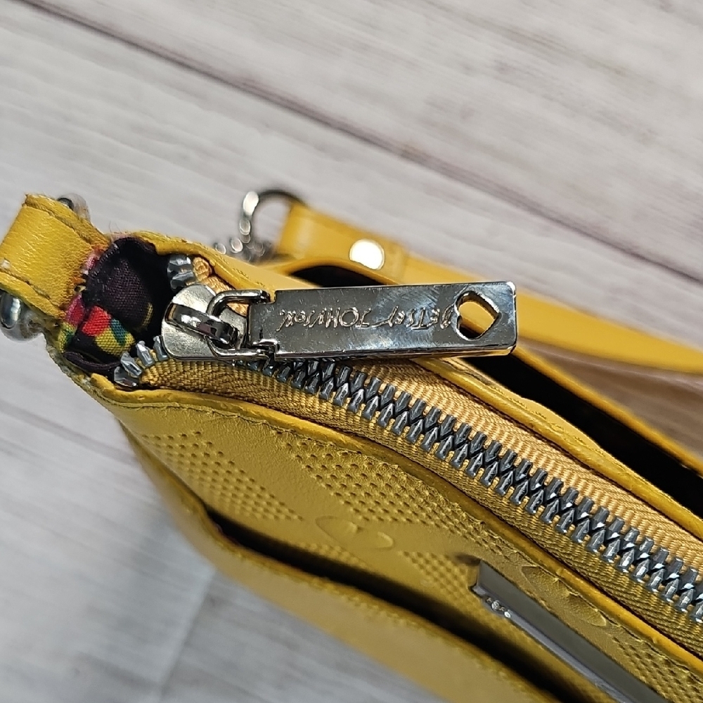 Betsey Johnson Yellow Crossbody Bag with Metallic Hardware - Picture 8 of 16